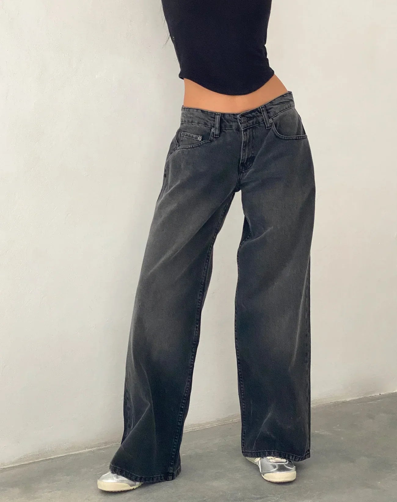 WIDE LEG JEANS